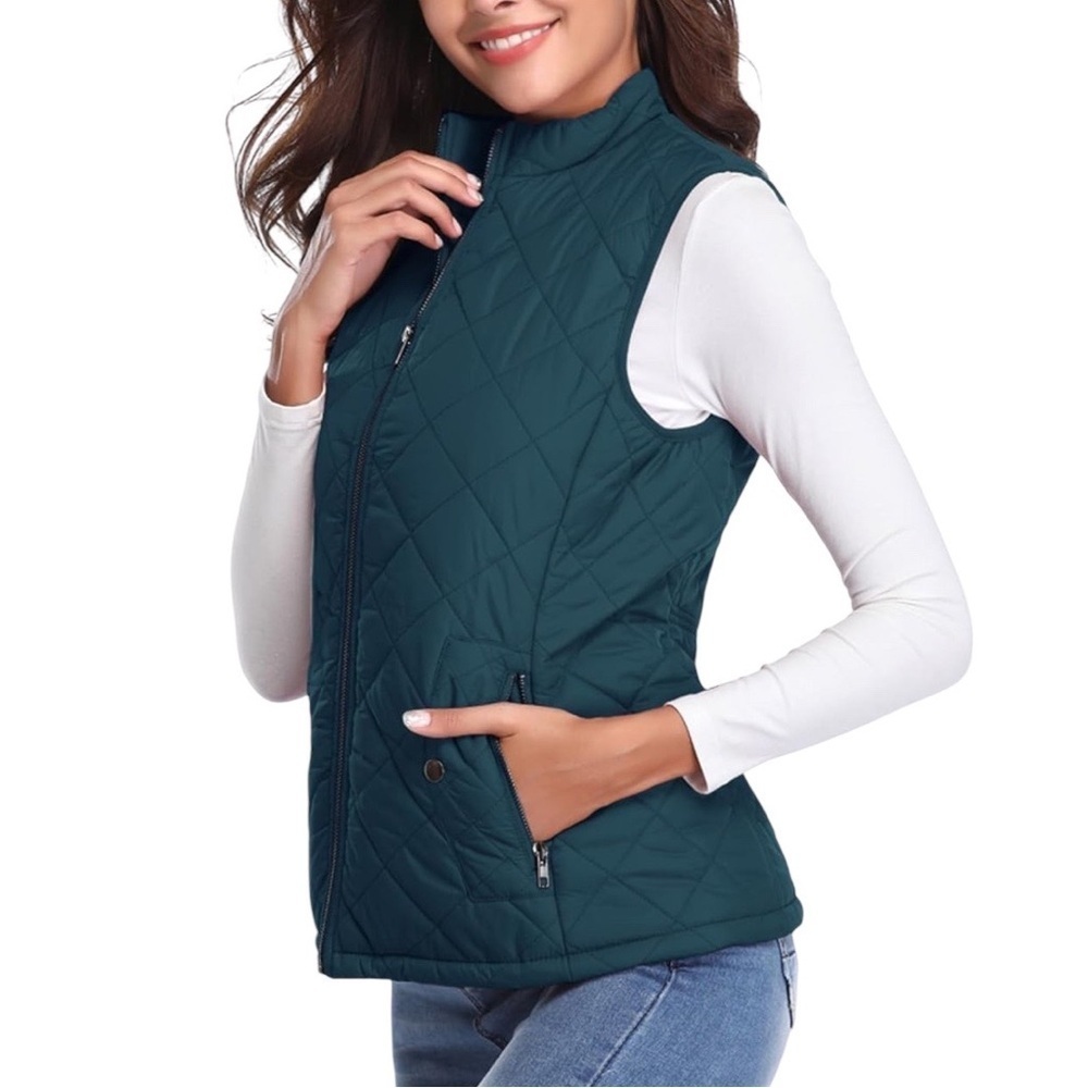 Fuinloth Women's Quilted Full Zip Vest Stand Collar Lightweight Size Small